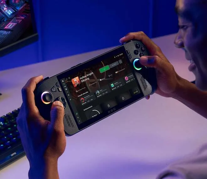 Microsoft показала першу портативку  Xbox Ally і Ally X